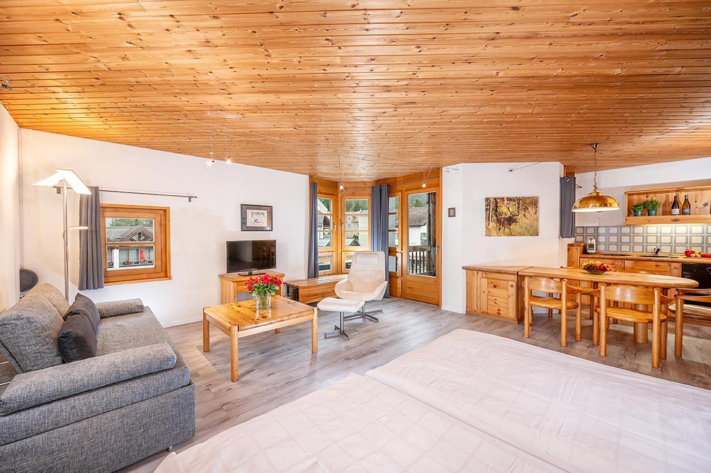 Schweizerhof Ferienwohnungen Lenzerheide 1 Chambre photo